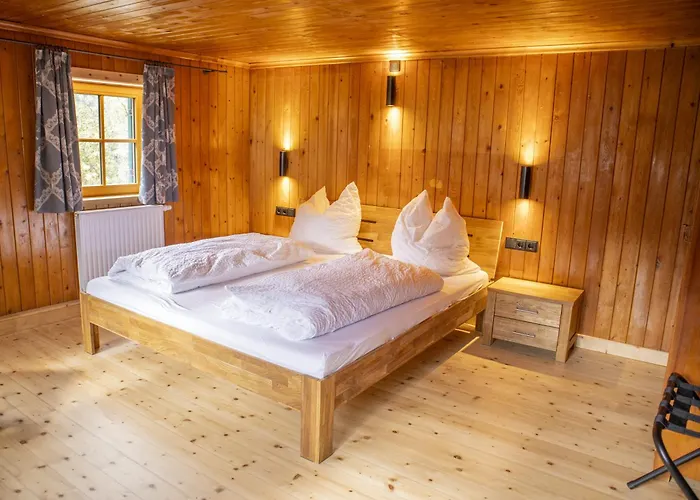 Zumhubertus شقة *