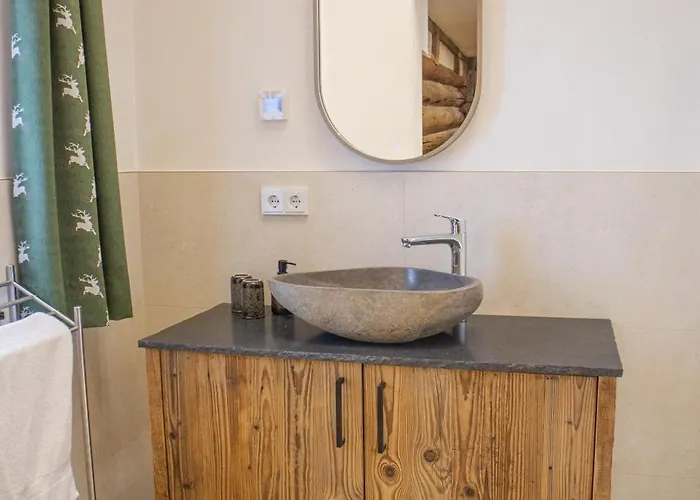 Zumhubertus شقة *