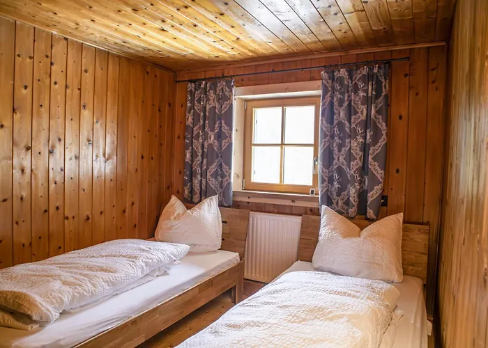 Zumhubertus شقة *